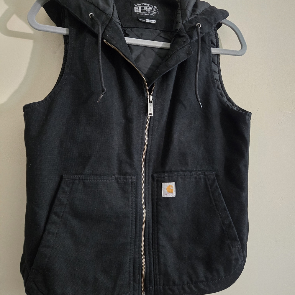 SOLD: Women's XS Carhartt Black Hooded Vest with Zip & Tons Of Pockets!!